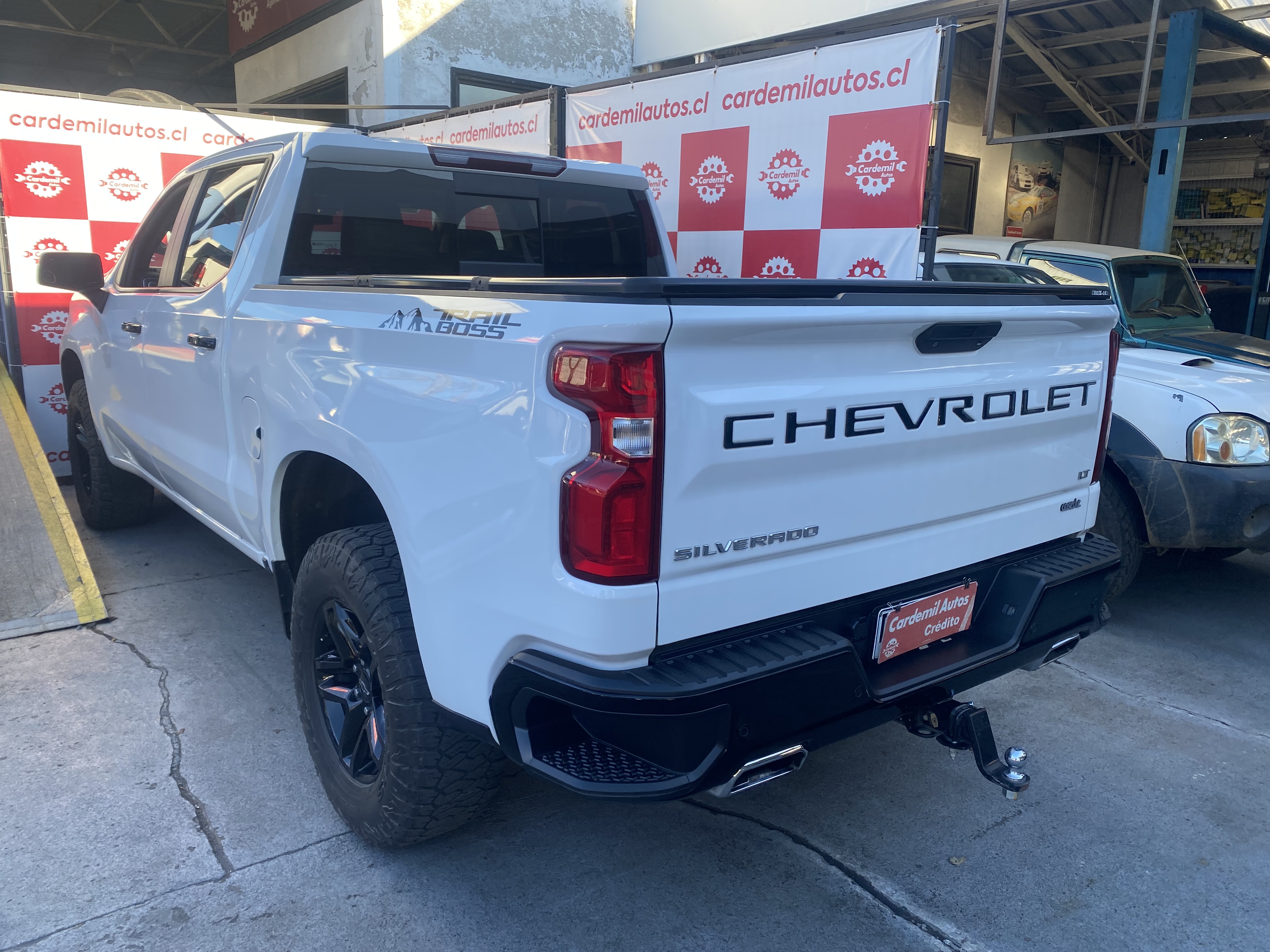 4CHEVROLET...